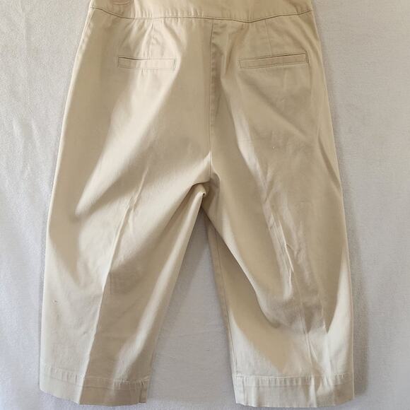 Liz Claiborne Beige Cotton/Lycra/Spandex/ Capri/ Chino Pants Women's Size 4 - Picture 2 of 9